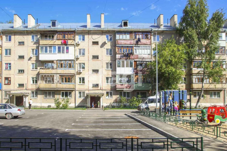 1-комн квартира Ветеранов труда, 3