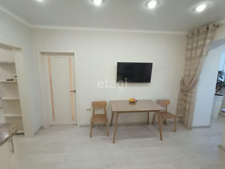 1-комн квартира Бориса Житкова, 4