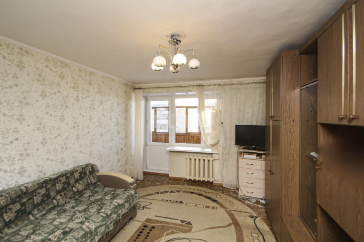 2-комн квартира Сосьвинская, 49