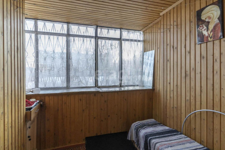 3-комн квартира Народная, 8