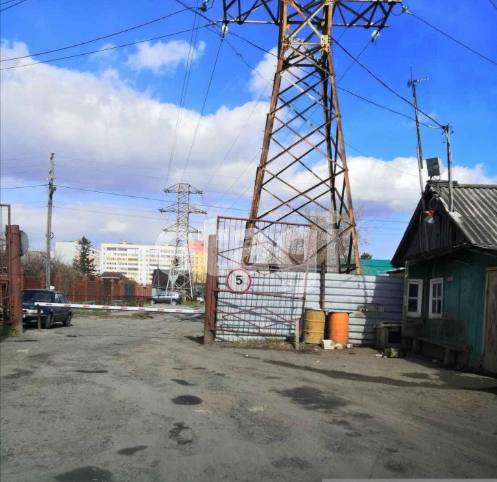 Гараж/парковка Новоселов 73