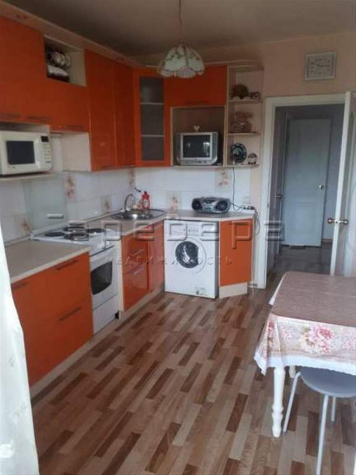 3-комн квартира Судостроительная, 90