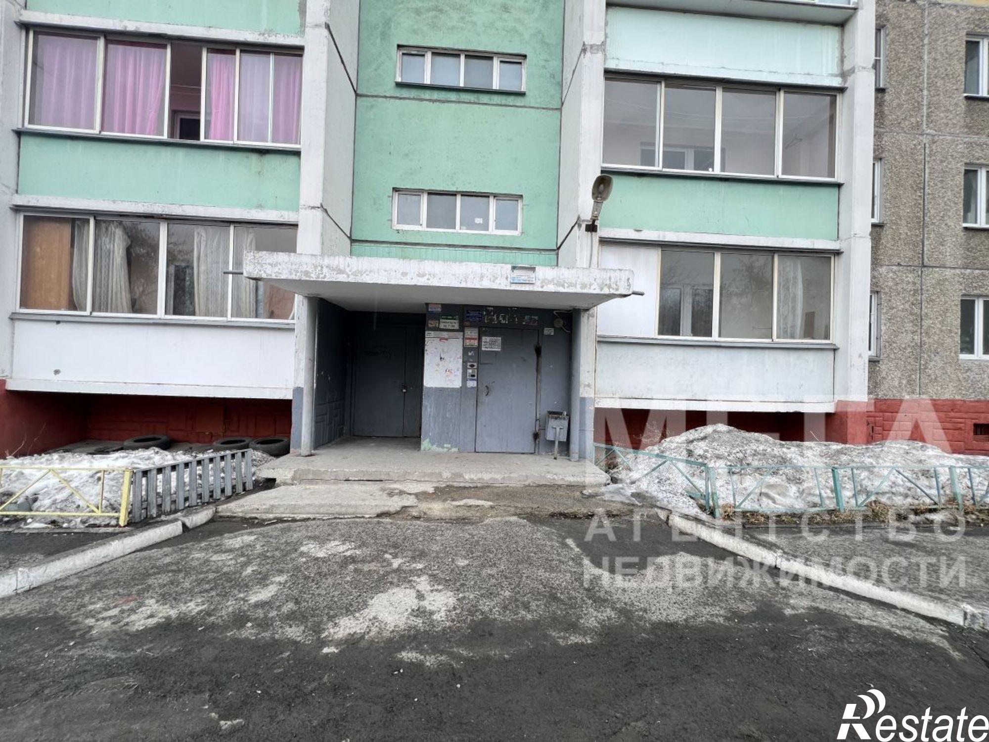 Купить комнату за 1 100 000 рублей на Мамина ул, 9А