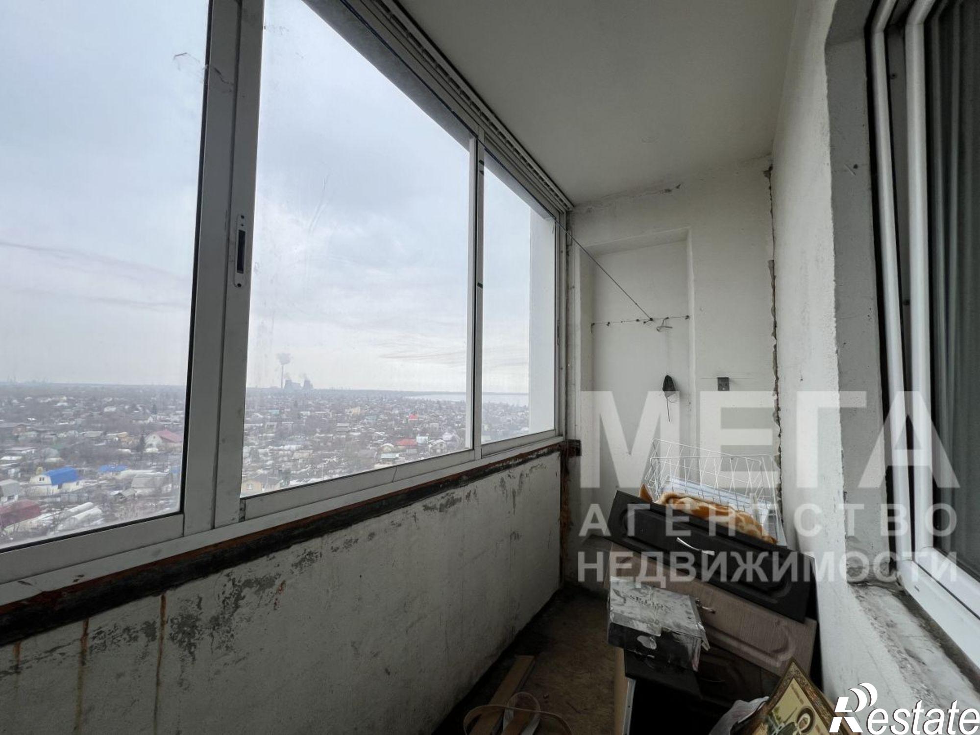 Купить комнату за 1 100 000 рублей на Мамина ул, 9А