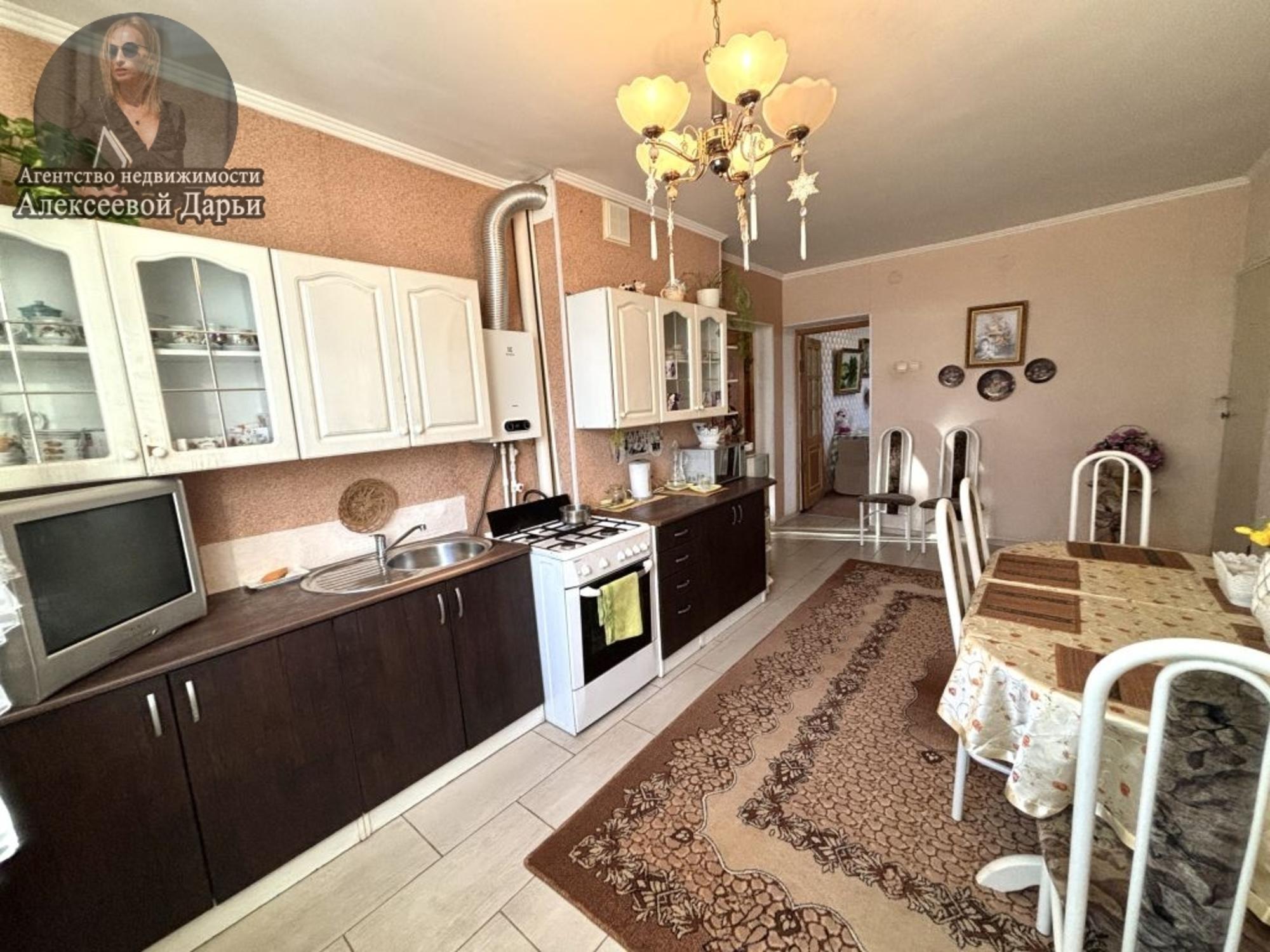 Купить дачу, дом, коттедж за 14 300 000 рублей на Отрадная, 45