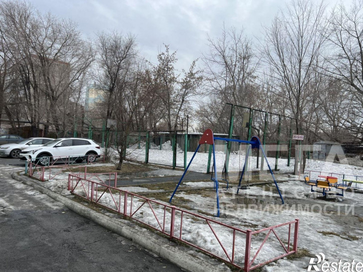 Комната Мамина ул, 9А