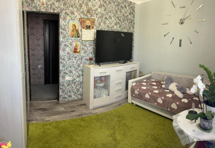 2-комн квартира Алексеевка, 10