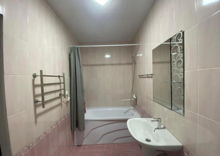 2-комн квартира Алексеевка, 10