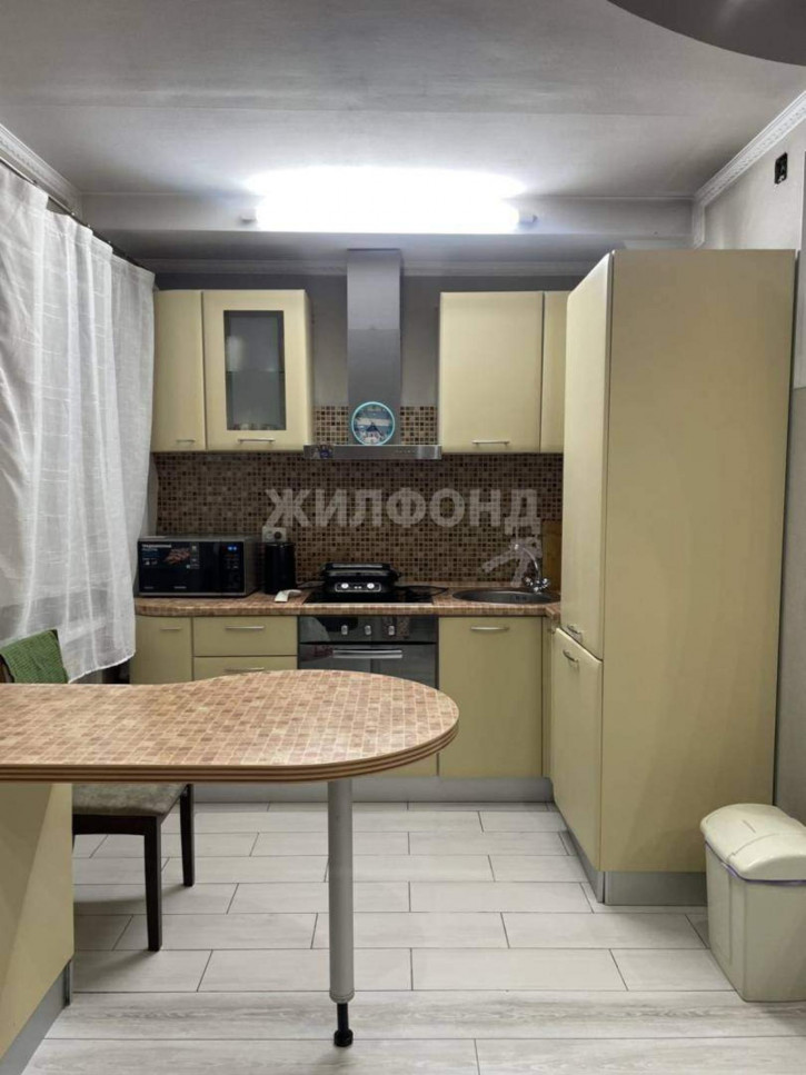4-комн квартира Московская улица, д.109