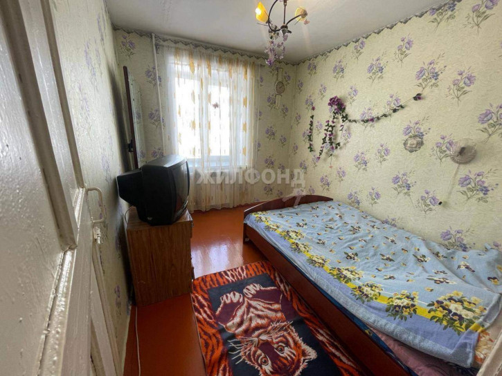 3-комн квартира Дзержинского улица, д.24
