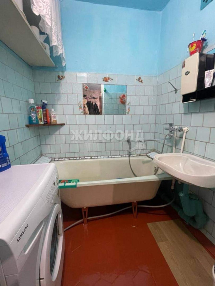 3-комн квартира Дзержинского улица, д.24