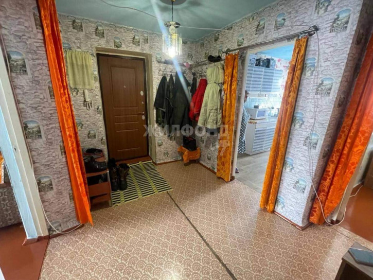 3-комн квартира Дзержинского улица, д.24