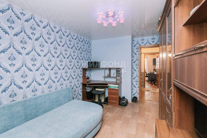 3-комн квартира Выборная улица, д.108