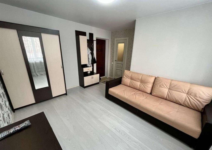 1-комн квартира Марии Авейде улица, 21