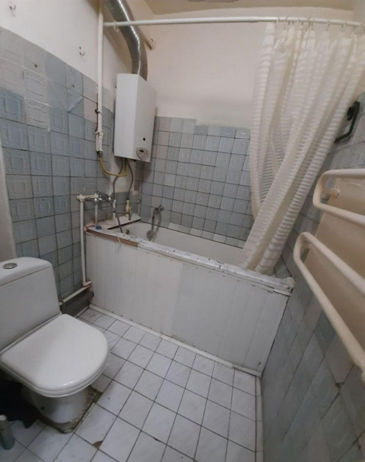 1-комн квартира Красных Коммунаров улица, 12