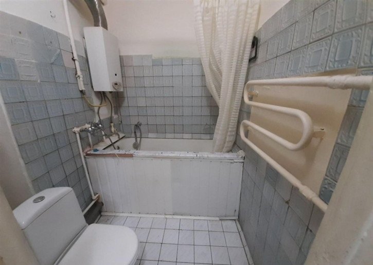1-комн квартира Красных Коммунаров улица, 12