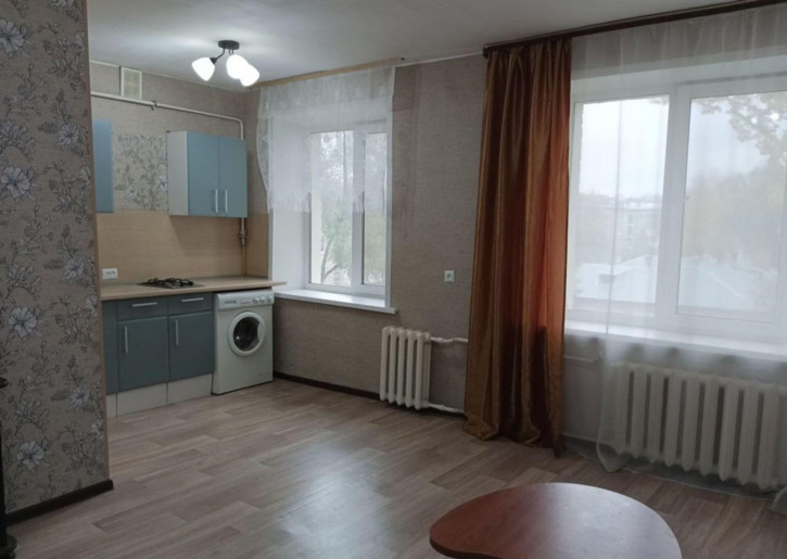 1-комн квартира Красных Коммунаров улица, 12