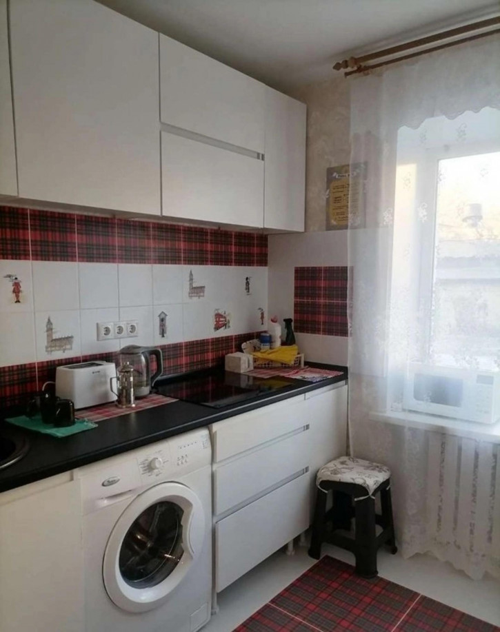 1-комн квартира Гастелло улица, 12