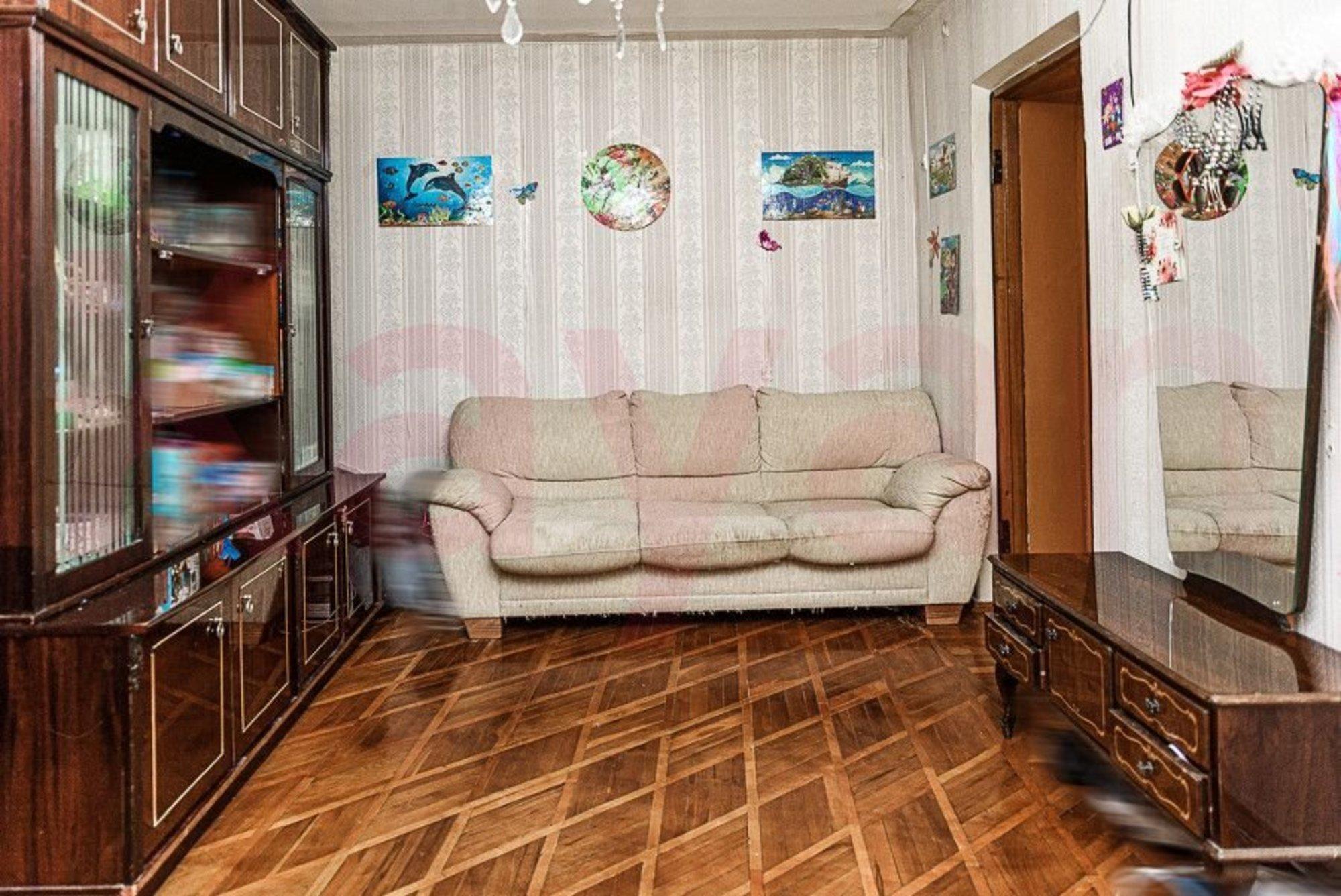 Купить квартиру за 7 600 000 рублей на микрорайон Парус ул.