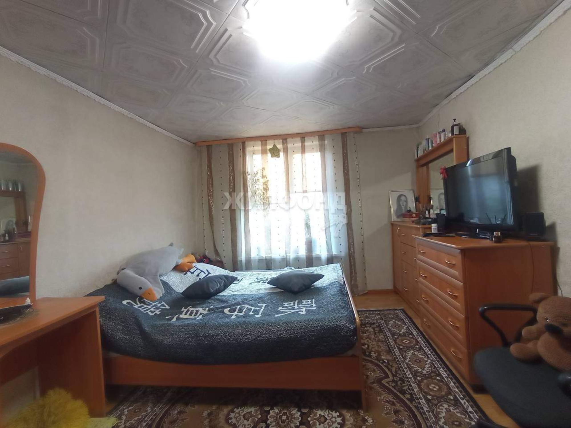 Купить дачу, дом, коттедж за 6 000 000 рублей на Салчака Тока улица