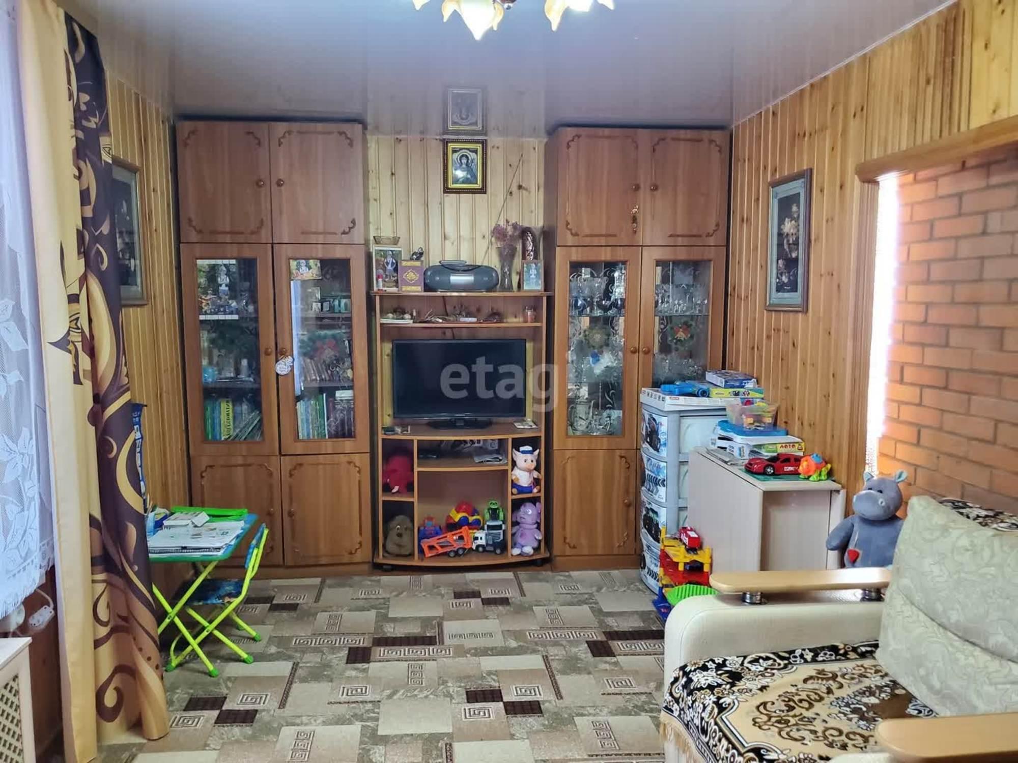 Купить дачу, дом, коттедж за 5 100 000 рублей на Энергетиков, 20