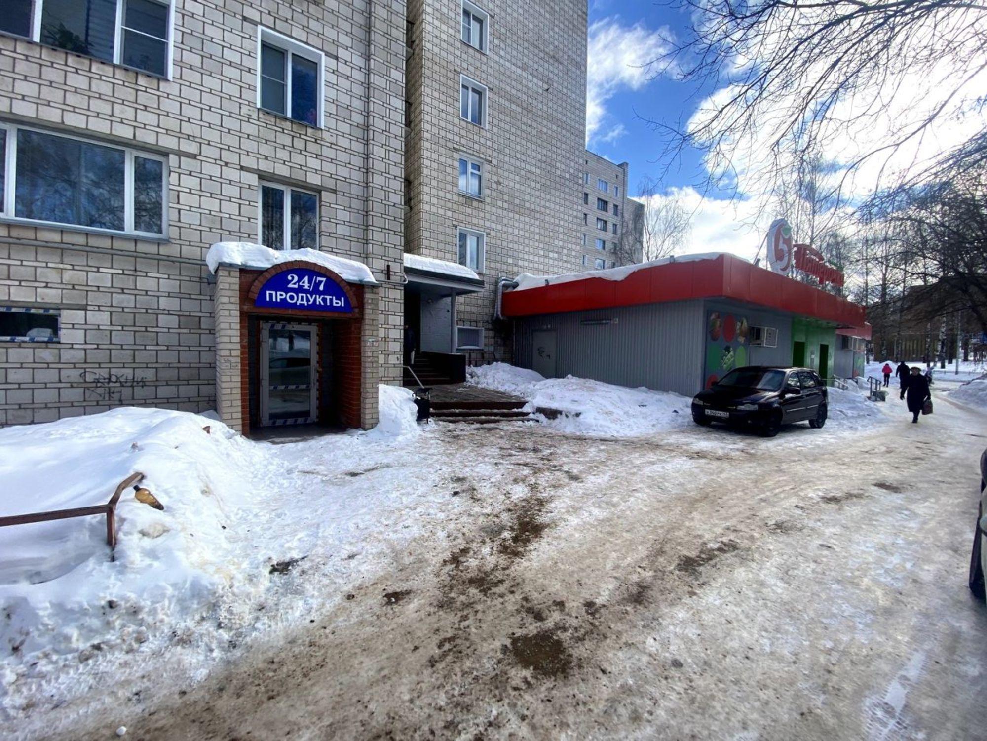 Купить торговое помещение за 2 495 390 рублей на Первомайская улица, 5