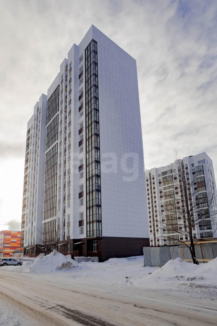 2-комн квартира Медуницинская улица, 11