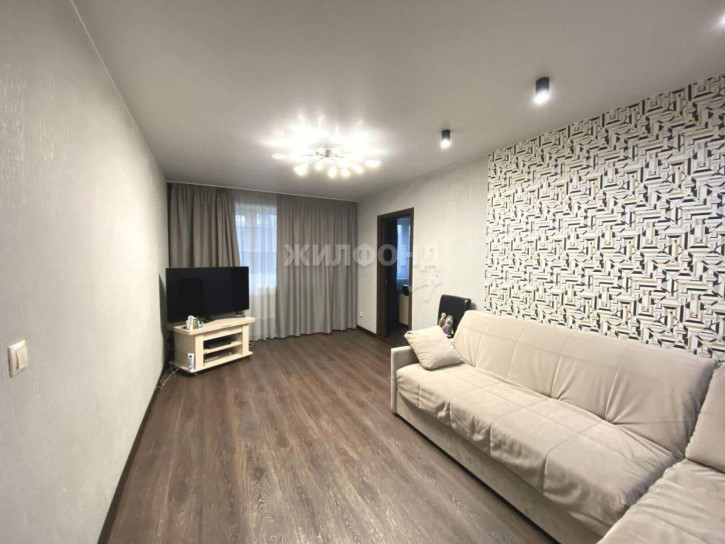 3-комн квартира Новаторов улица, д.10