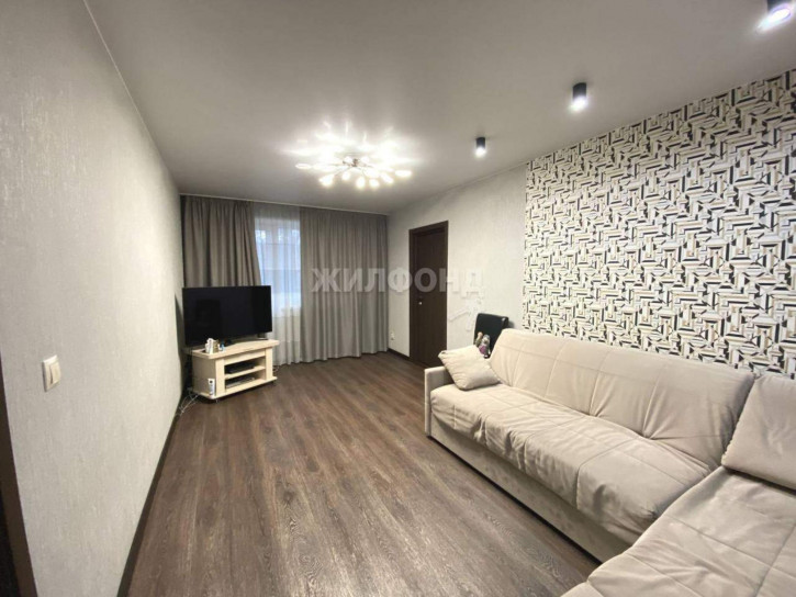 3-комн квартира Новаторов улица, д.10