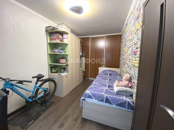 3-комн квартира Новаторов улица, д.10
