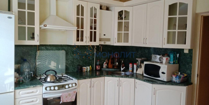 3-комн квартира Бекетова ул, 7