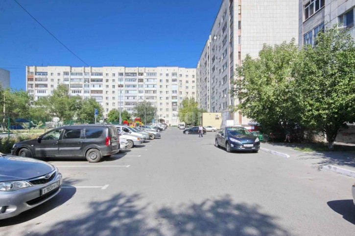 3-комн квартира Шишкова, 84