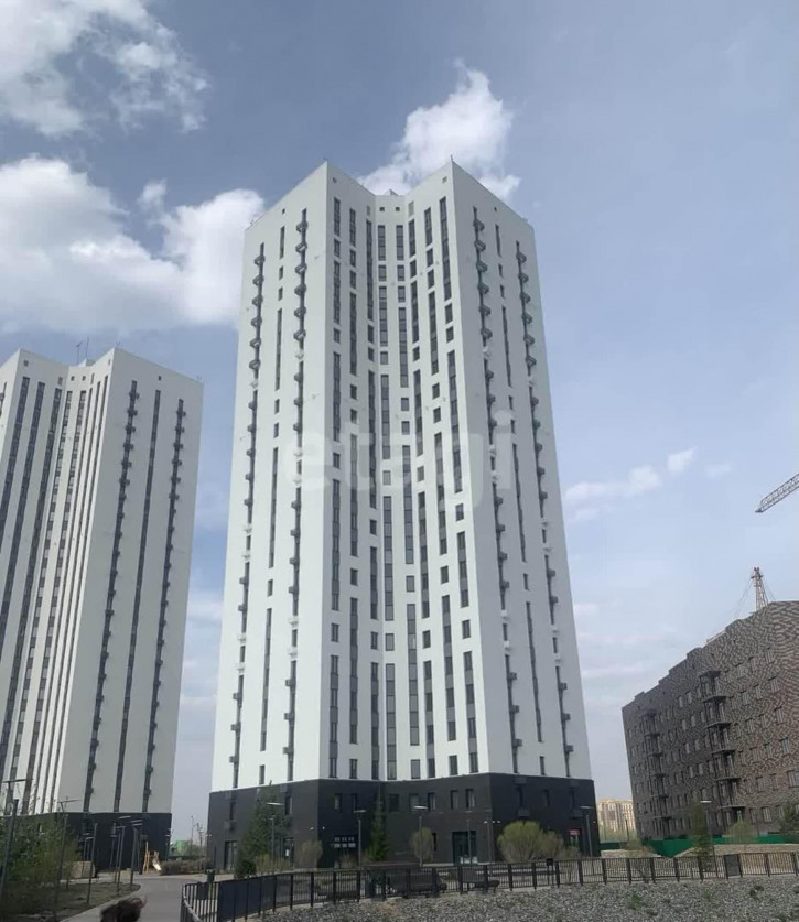Студия Новгородская, 1