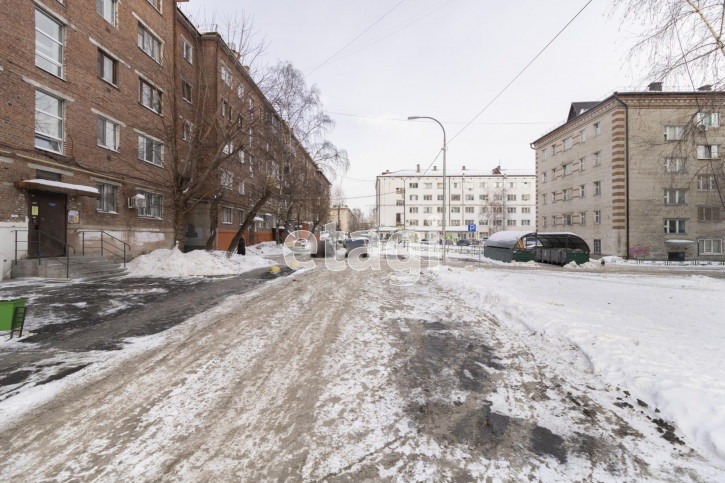 2-комн квартира Республики, 171