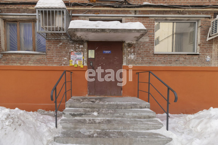 2-комн квартира Республики, 171