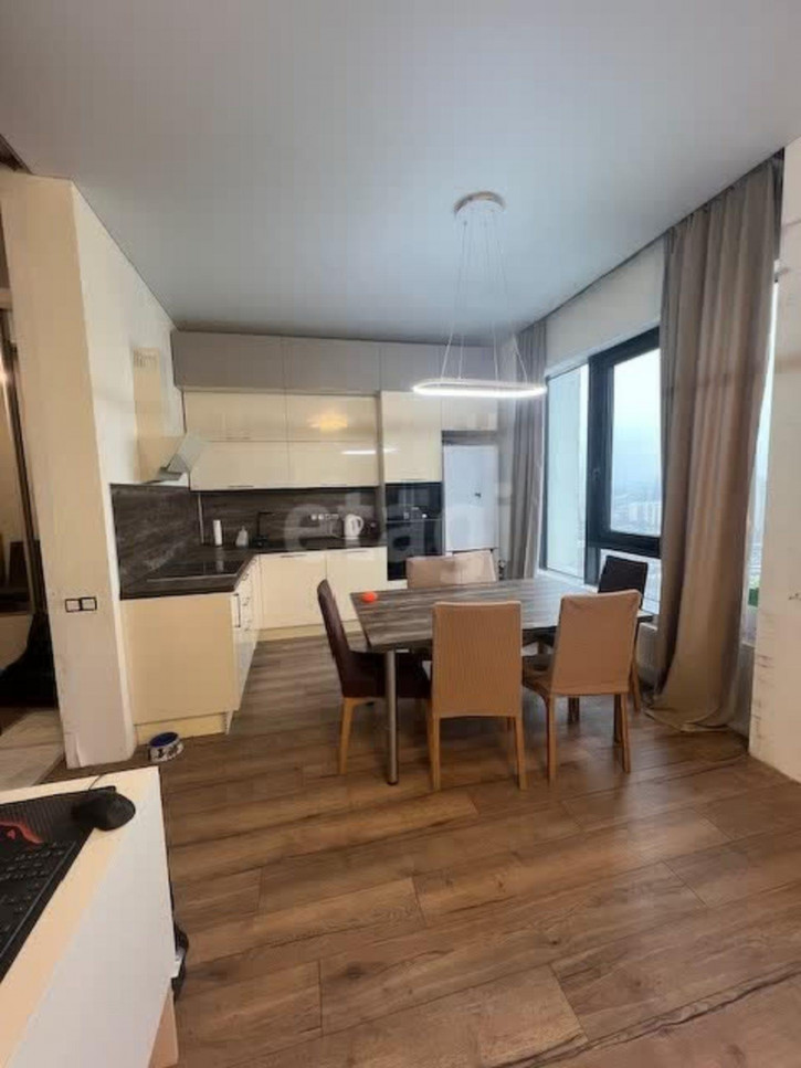 4-комн квартира Шаронова переулок, 31