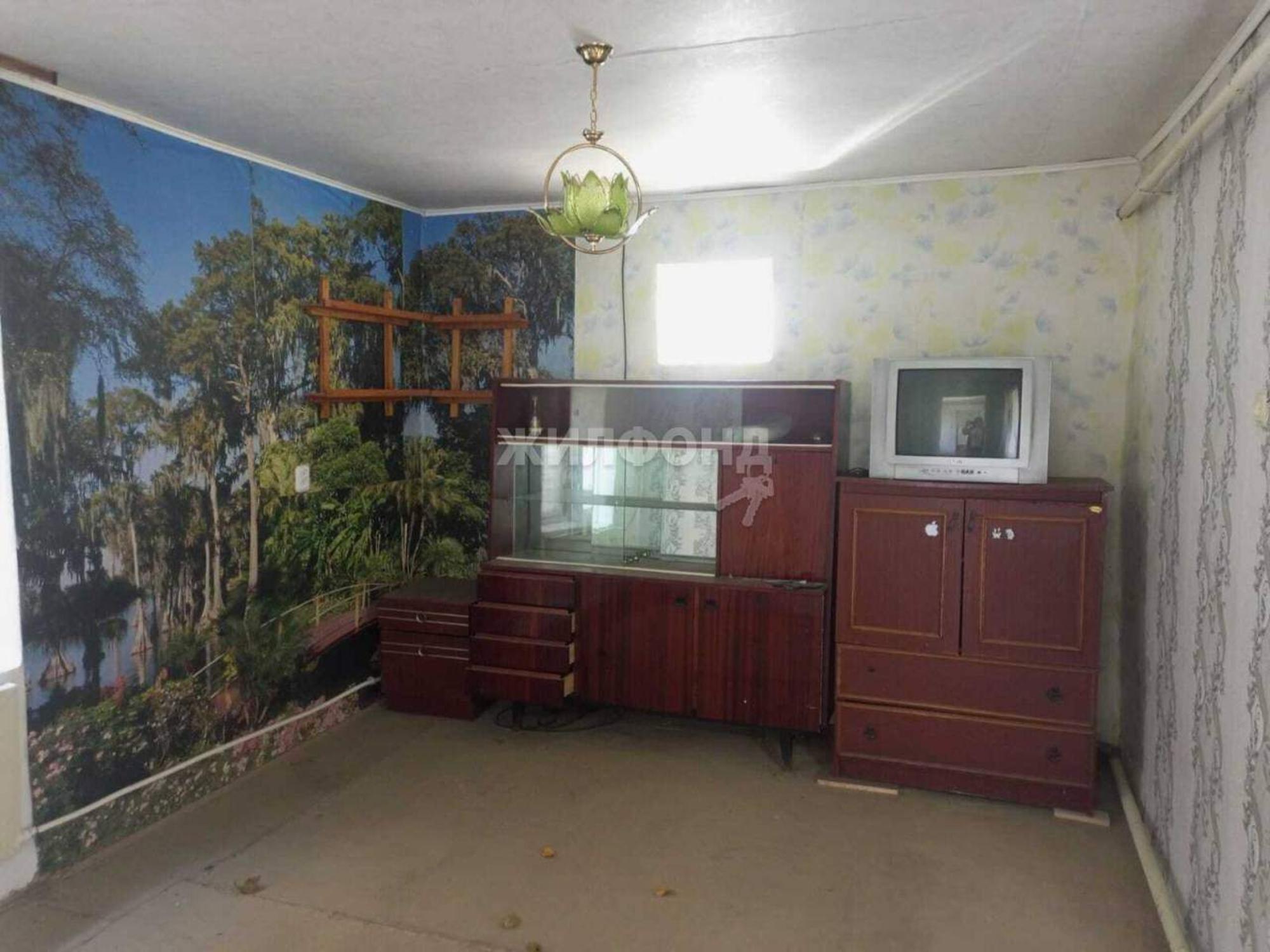 Купить дачу, дом, коттедж за 1 900 000 рублей на Ульянова улица
