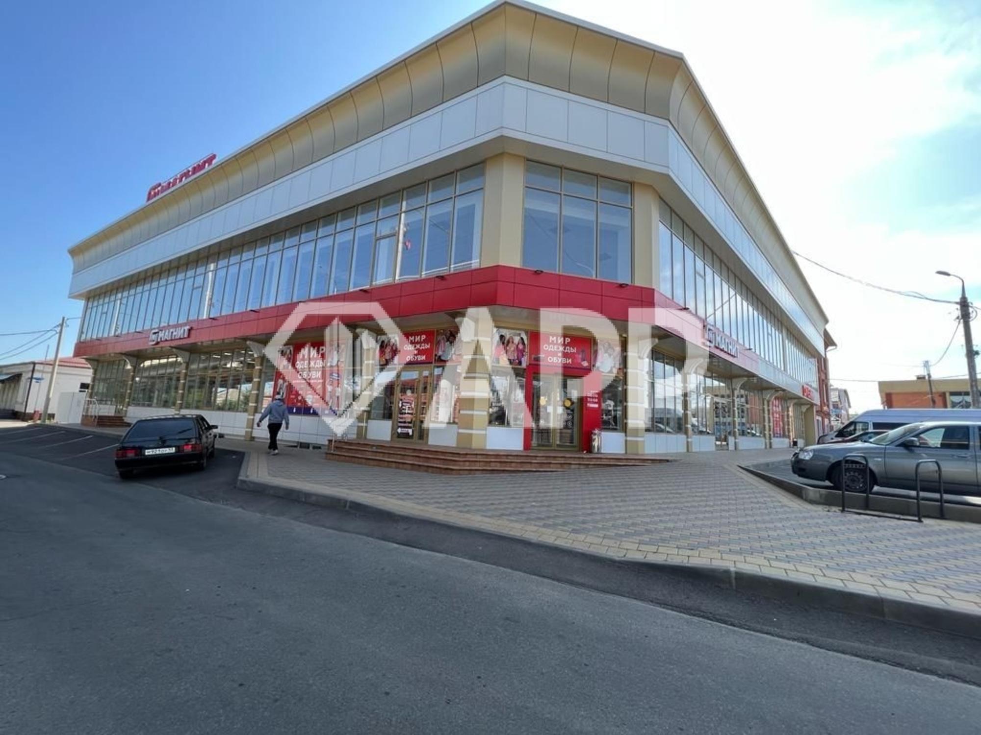 Сдать торговое помещение за 315 000 рублей на ул Мира, 85