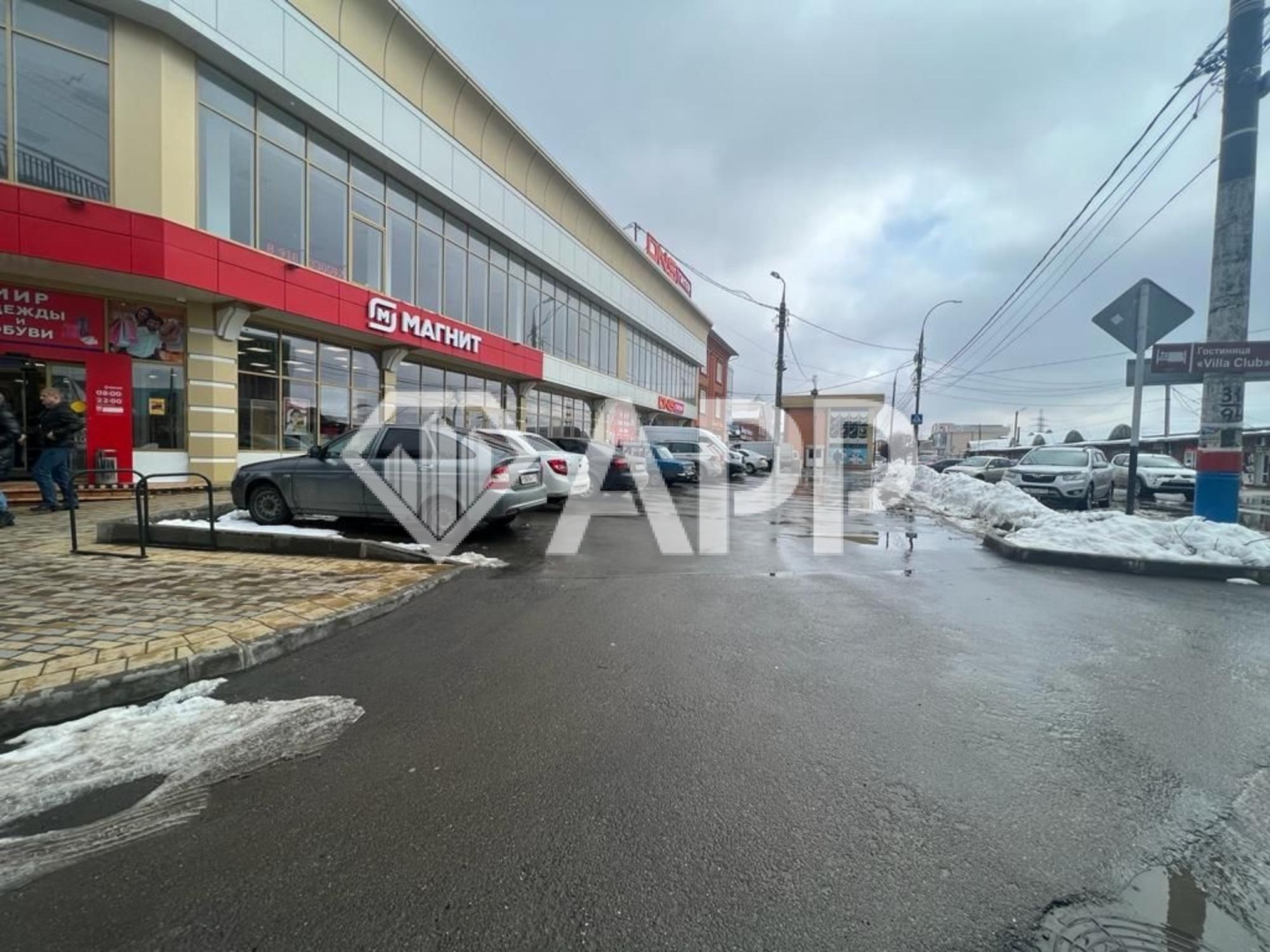 Сдать торговое помещение за 315 000 рублей на ул Мира, 85