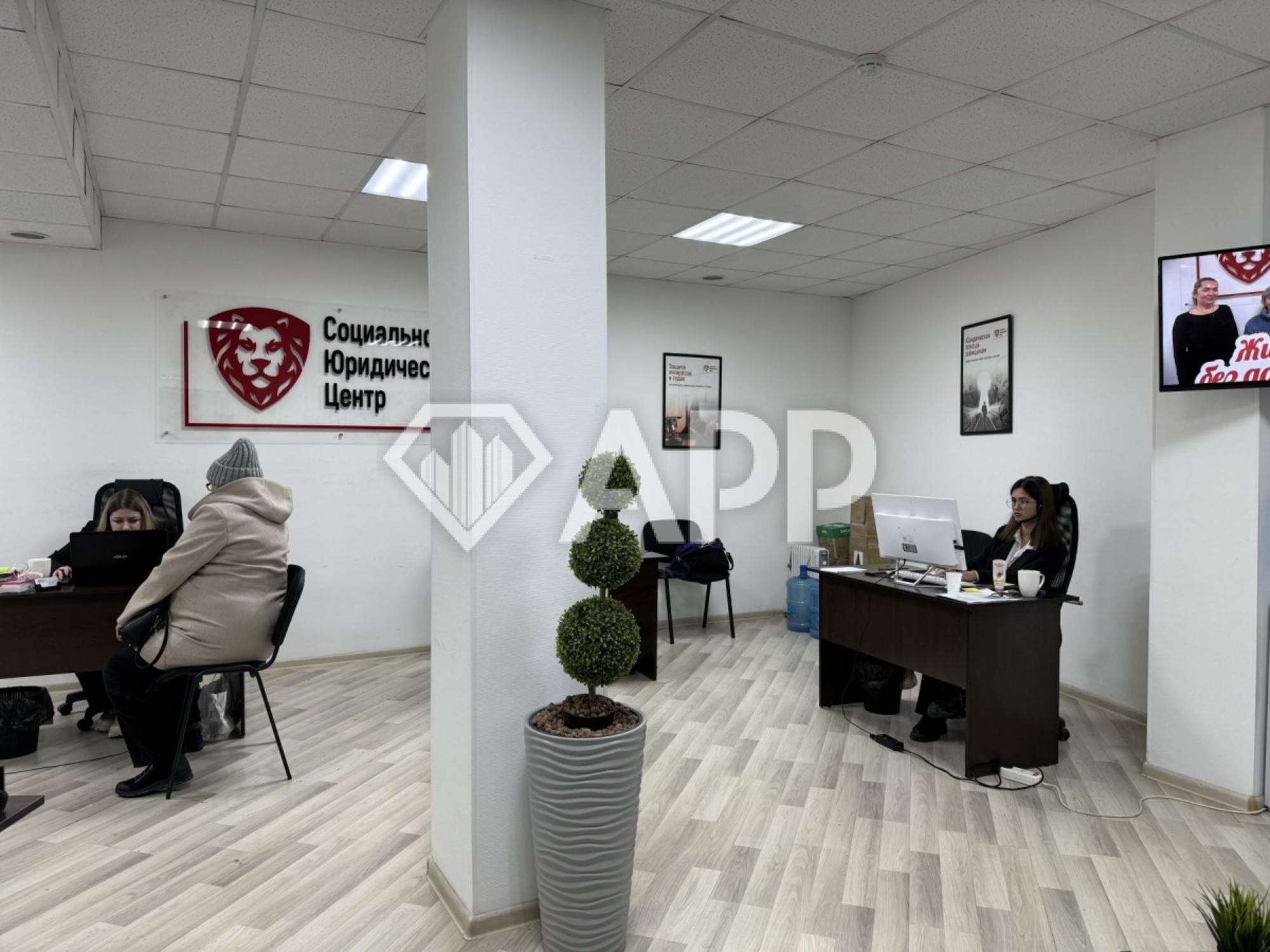 Сдать офис, помещение под офис за 45 000 рублей на улица Карла Либкнехта
