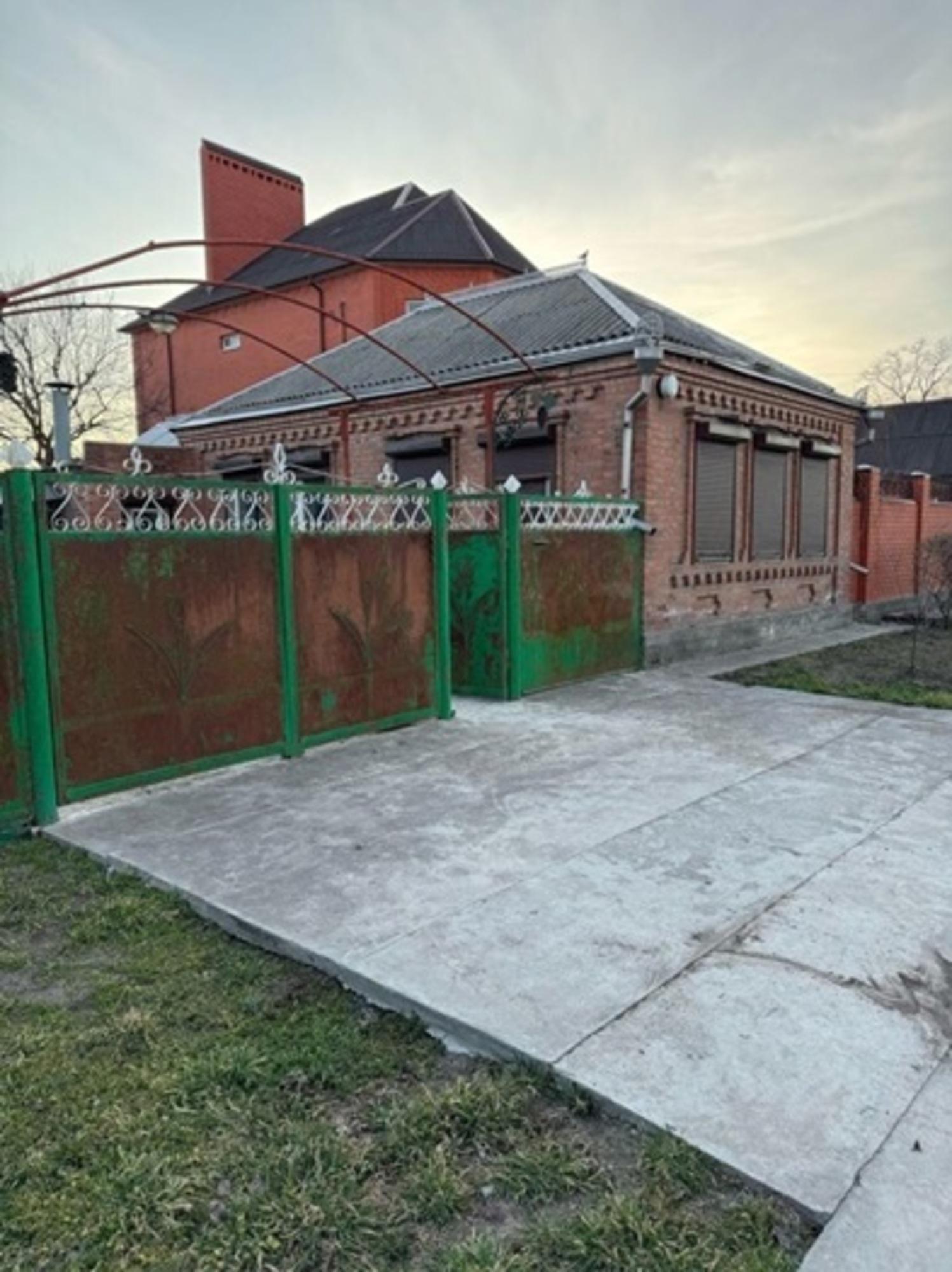 Купить дачу, дом, коттедж за 8 000 000 рублей на Астраханская улица, 789