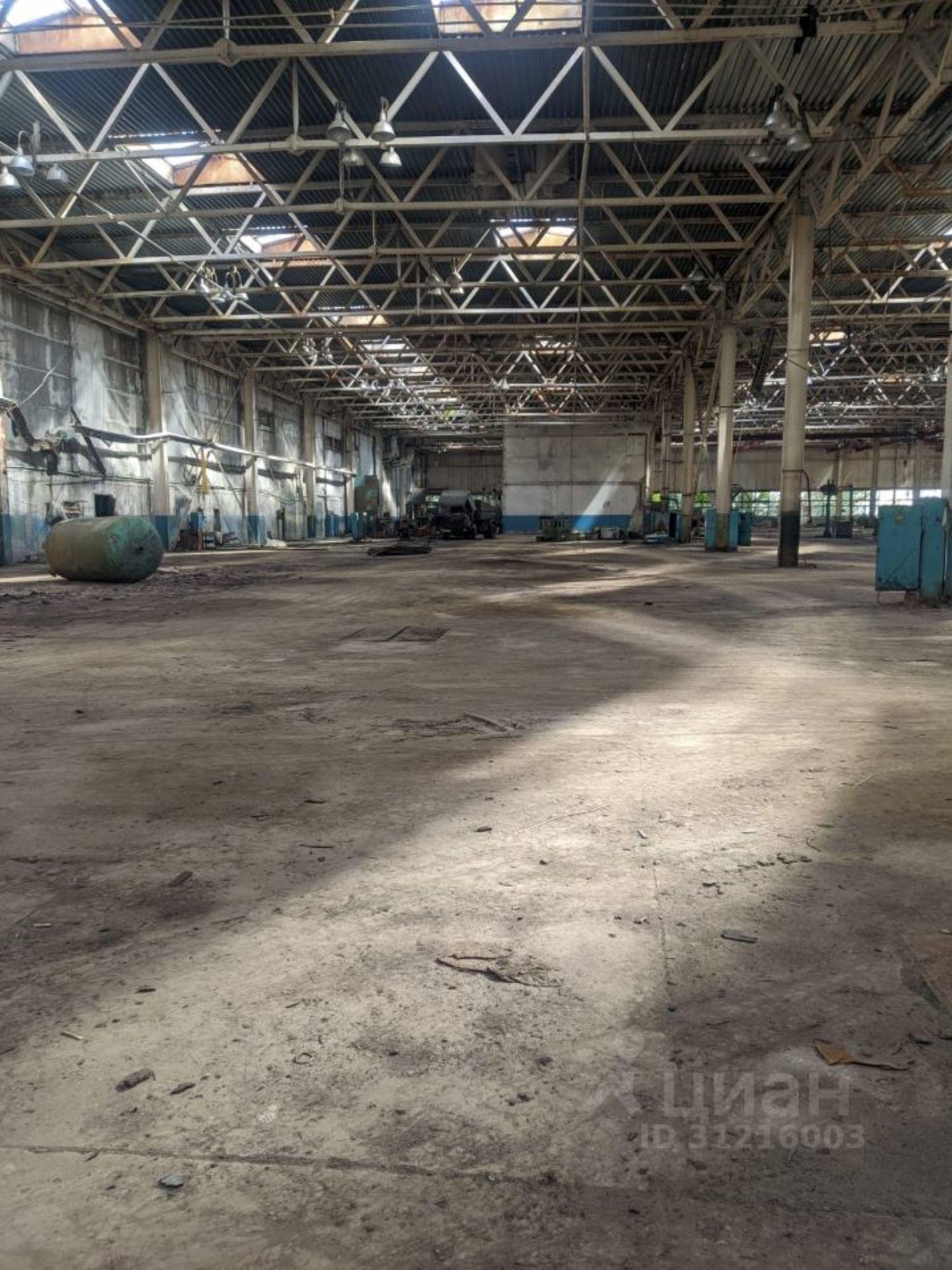 Сдать складское помещение за 250 000 рублей на улица Ленина, 25