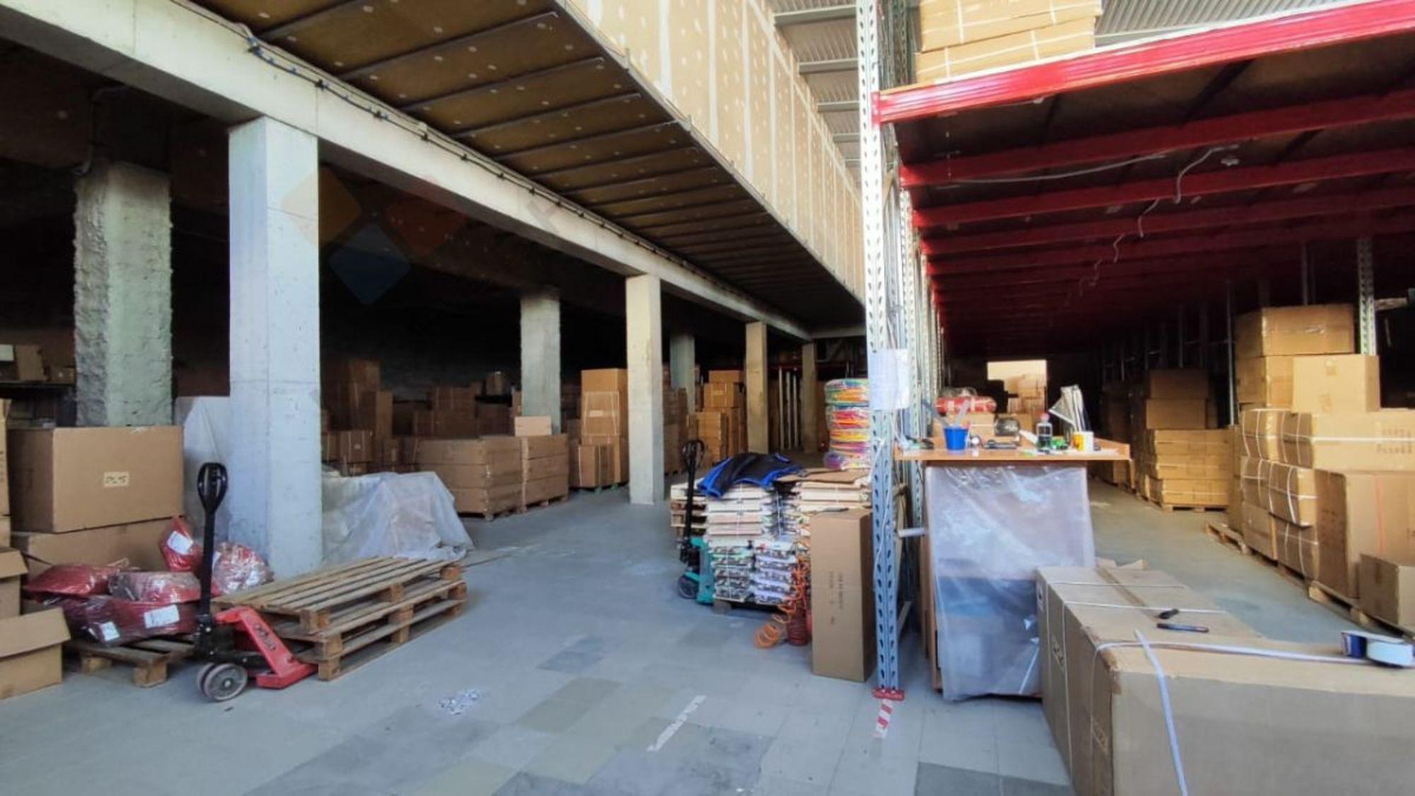 Купить складское помещение за 100 000 000 рублей на Майский пр-д, 14/4