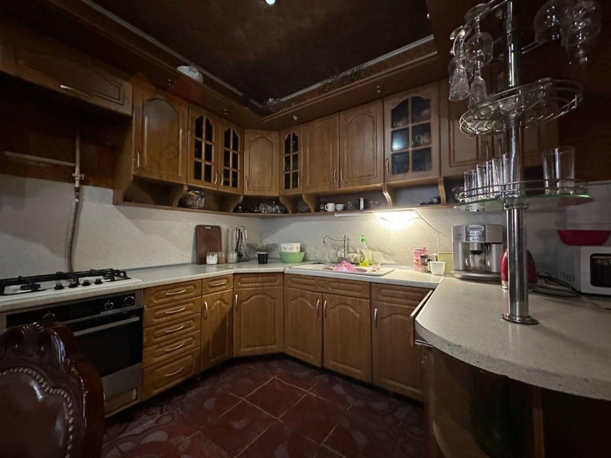 Купить дачу, дом, коттедж за 17 600 000 рублей на Деповский пр-д, 30