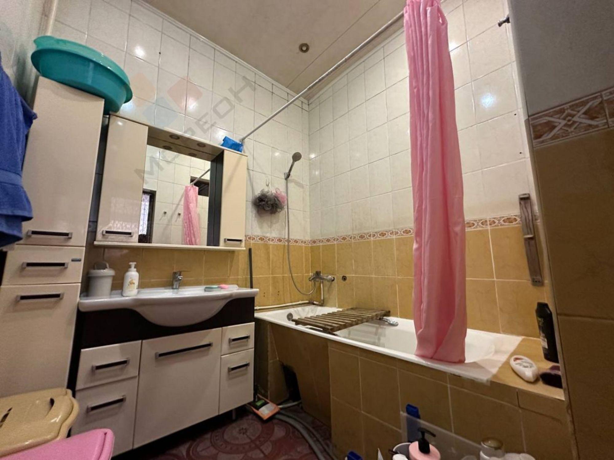 Купить дачу, дом, коттедж за 17 600 000 рублей на Деповский пр-д, 30