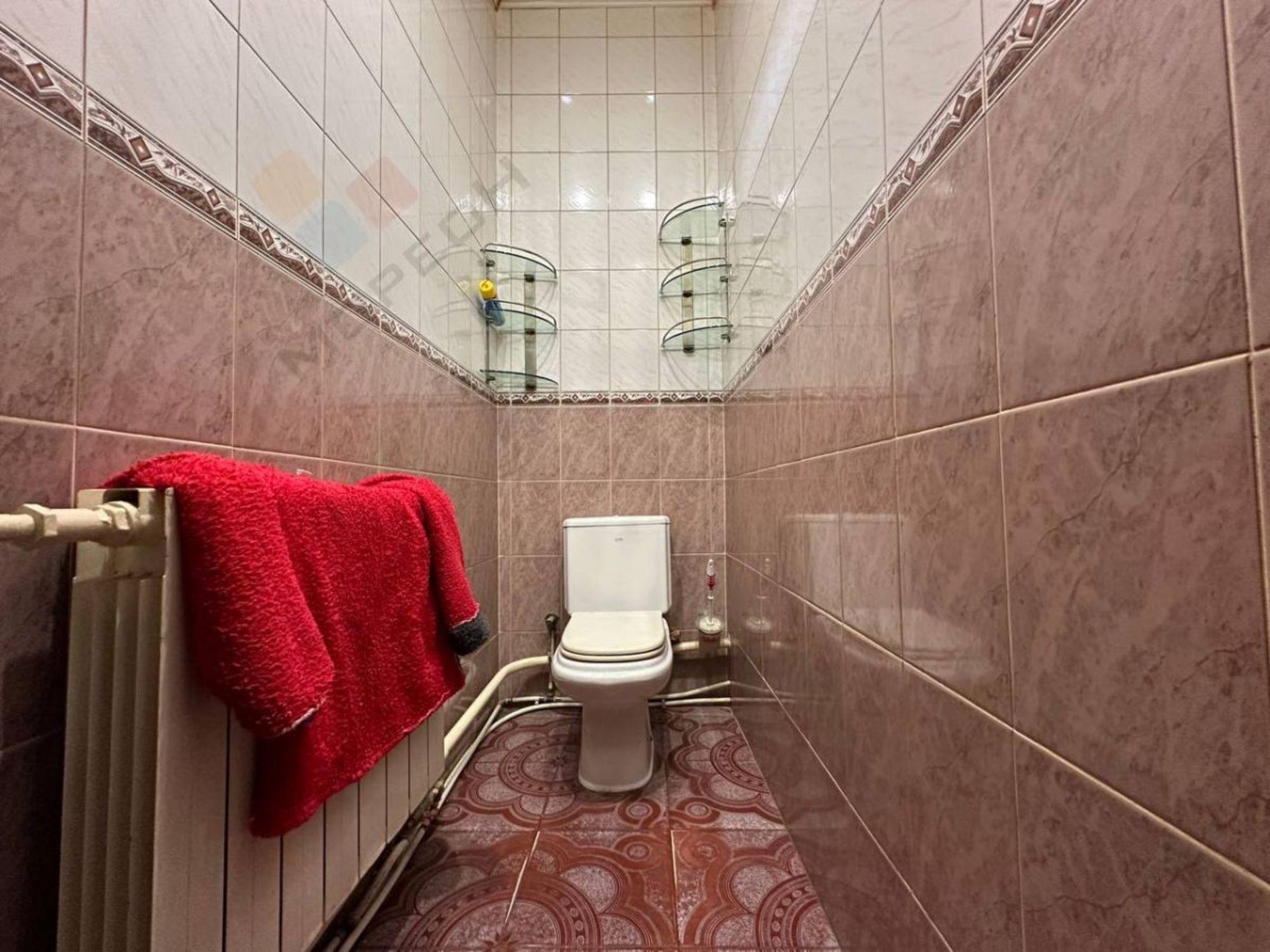 Купить дачу, дом, коттедж за 17 600 000 рублей на Деповский пр-д, 30