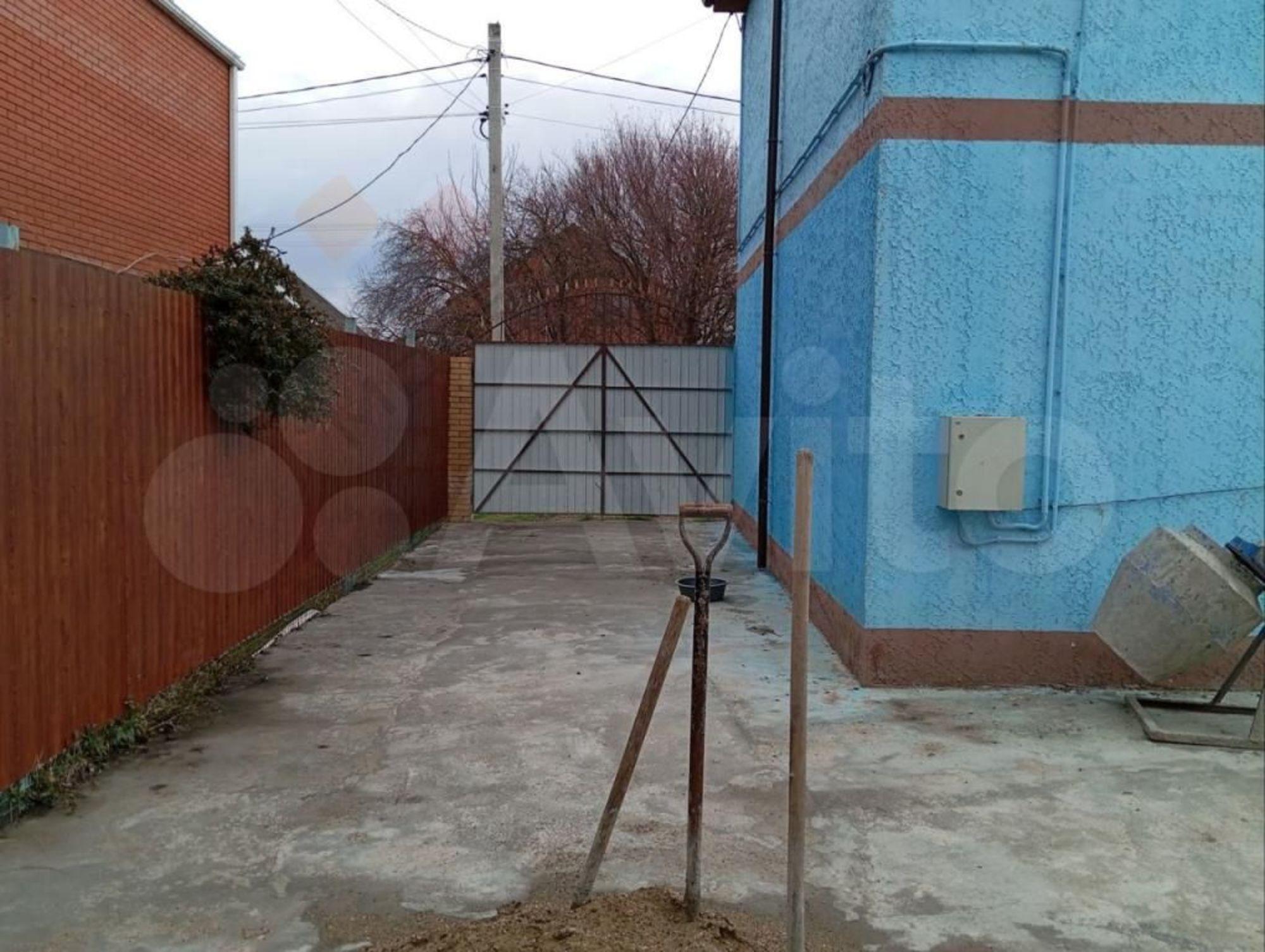 Купить дачу, дом, коттедж за 17 000 000 рублей на 8 Марта ул, 23/5