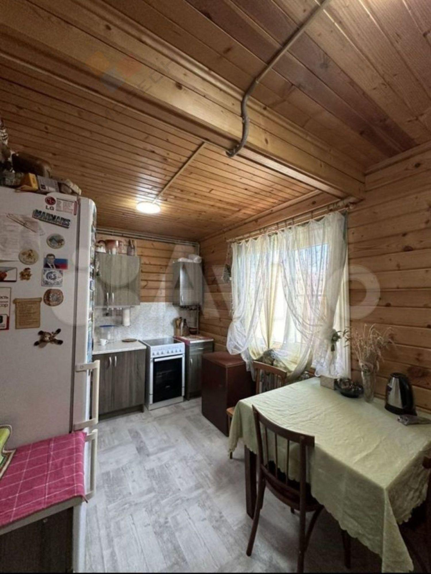 Купить дачу, дом, коттедж за 11 400 000 рублей на Крепостная ул