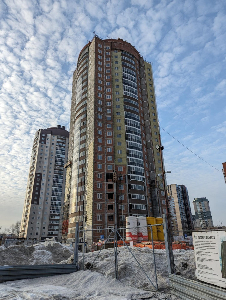 1-комн квартира в новом доме мкр Закаменский, 13