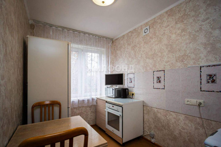2-комн квартира Кирова улица, д.77